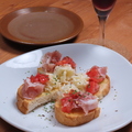 料理メニュー写真&nbsp;さっぱりトマトと生ハムのブルスケッタ