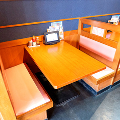 会社帰りのちょい飲みにもピッタリの2名様テーブル席☆