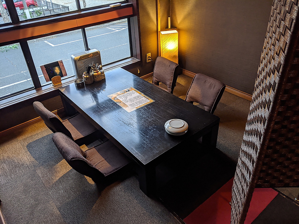 忘新年会のご予約承り中です！二階掘りごたつのお席は最大25～30名様ご利用可能です！