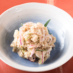 コラーゲンたっぷりの豚の耳！コリコリした歯応え「ミミガー和え(ゴマ・ポンズ)」♪