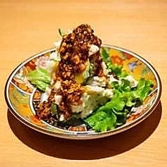 食べるラー油掛けポテトサラダ