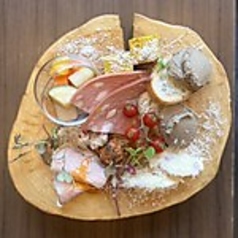 前菜盛り合わせ