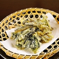 料理メニュー写真 野沢菜の天ぷら