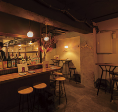 炭火焼酒場 ワラテルの写真