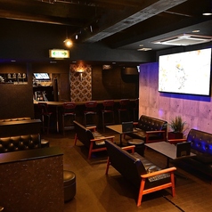 BAR THE CHIC バー ザ シックの特集写真