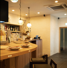 サシ飲みにもおすすめなカウンター!