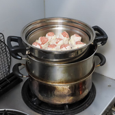 蒸し料理にこだわっております。ヘルシーでもある蒸し料理をご賞味あれ。