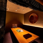 6名様までご利用いただける「個室」を完備。ご友人同士やご家族のお集まりや接待、特別な記念日に◎