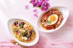 ソーセージエッグナポリタン/ナスとモッツァレラのトマトクリーム