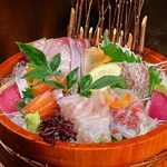 真鯛だけではない！愛媛県近海で獲れたばかりの鮮度抜群の鮮魚を使用しております！