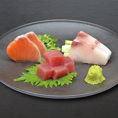 <当店自慢の鮮魚>刺身3点盛り合わせ