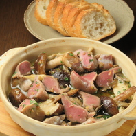 アヒージョ、カルパッチョなどおつまみ系もご賞味あれ♪