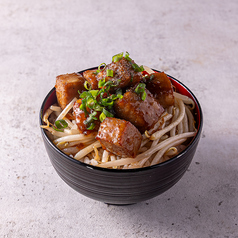 サイコロステーキ丼