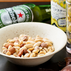 ミックスナッツ