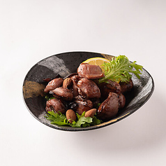 砂肝ときくらげ　アーモンドのソテーにレモンを漂わせたネギ胡麻風味