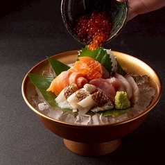 信州の自然の恵みを心のこもった郷土料理でお届けします