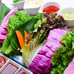 盛り盛りサンチュプレート