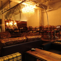 広々とした店内でゆっくりとお過ごしください♪