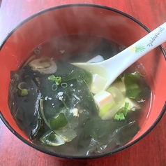 わかめスープ