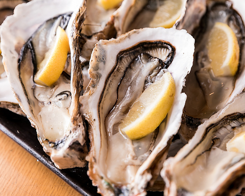 かき小屋 飛梅 神田西口店の写真