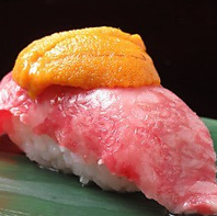 厳選された黒毛和牛◆旨味がとろける肉寿司とステーキ
