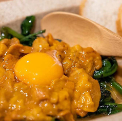 ウニとほうれん草の鉄板焼き（バケット付）