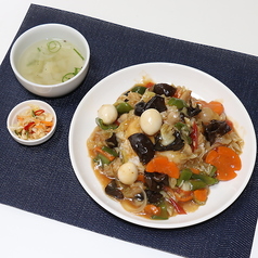 ヤンゴン・タミン・ポウン【ヤンゴン風混ぜご飯】