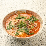 とり焼肉以外の料理も充実