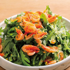 春菊と釜揚げ桜海老のサラダ