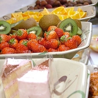 食事の後は甘いスイーツを！