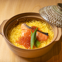 インスタ映え◎大人気の土鍋ごはん！！の写真