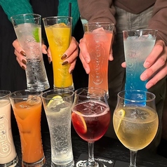 爽やかな味わい！当店自慢の生レモン入りサワー