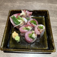 薬味たっぷり海鮮生春巻き