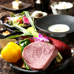 肉割烹 吟 梅田ヒルトンプラザウエストのコース写真