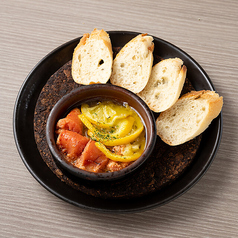 【おすすめ】　明太子とゆずのアヒージョ　