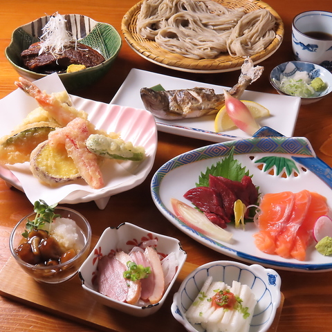 郷土料理と手打ちそばの居酒屋、完全個室とお座敷あり。蕎麦の美味しい居酒屋です！