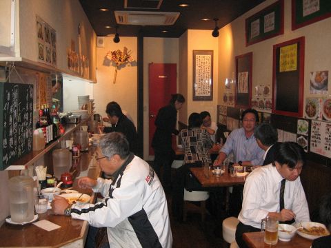 五反田西口店はお1人のお客様も気軽に食べれる中華料理店です。