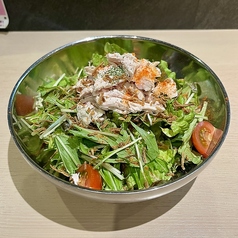 やわらか蒸し鶏のサラダ