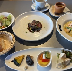 メヌーランチ