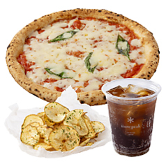 トマトとモッツァレッラのピザ　ポテトチップス付　ドリンクセット