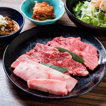 焼肉&BAR 十炭のおすすめ料理1