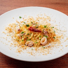 ヤリイカとボッタルガのパスタリモーネ