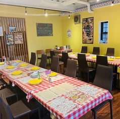 貸切でのご利用も承っております。誕生日会や歓送迎会、企業パーティーなど、特別なひとときをプライベートな空間で。人数やご予算に応じた柔軟な対応も可能ですので、お気軽にご相談ください。