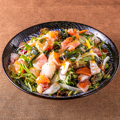 旬野菜とたっぷり鮮魚の海宝サラダ