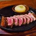 料理メニュー写真 赤身ステーキ1/2ポンド 250g
