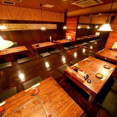 うまいもん とれとれ市場 神戸駅前の雰囲気3