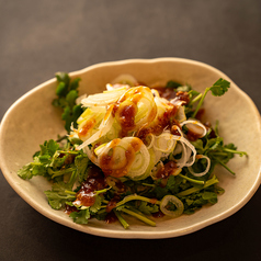 パクチーサラダ