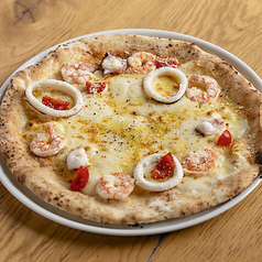 魚介のピッツァ【ビアンコ】