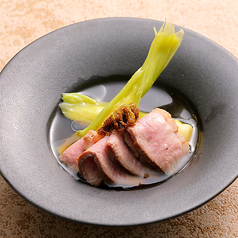 煮野菜　皮付きヤングコーンと合鴨ロース