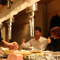 焼肉 にくわらい 人宿町店の雰囲気1